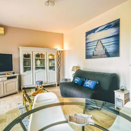 Les Vertes Annees Apartment Juan-les-Pins